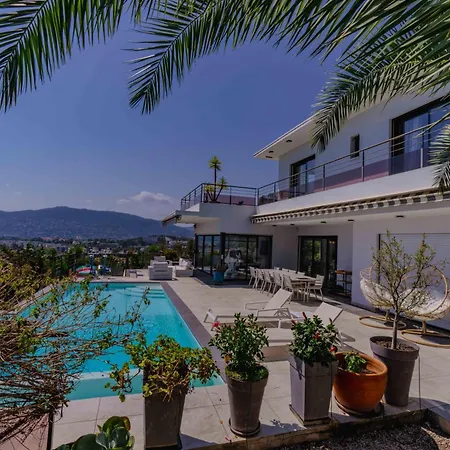 Luxury Pool Sea View 10 People