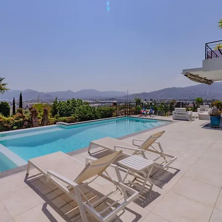 Luxury Pool Sea View 10 People Villa Cannes
