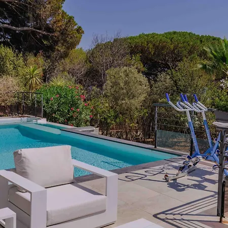 Luxury Pool Sea View 10 People